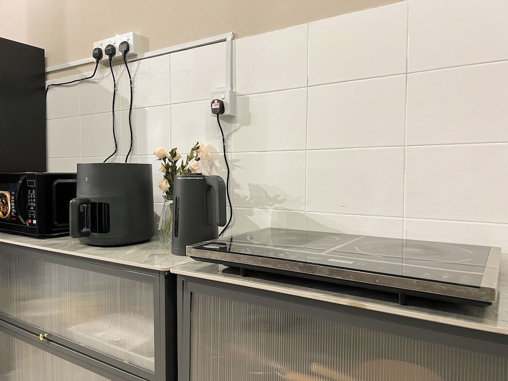 Corner House Puchong 18 pax Kid BBQ Family House, Patio, Corner 18