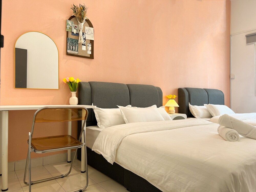 Corner House Puchong 18 pax Kid BBQ Family House, Patio, Corner 13