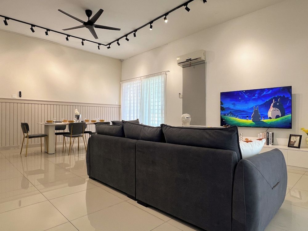 Corner House Puchong 18 pax Kid BBQ Family House, Patio, Corner 36