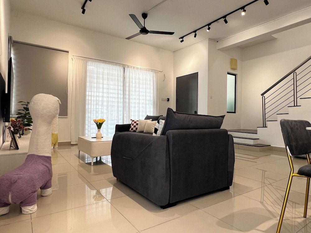 Corner House Puchong 18 pax Kid BBQ Family House, Patio, Corner 35