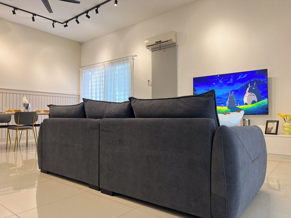 Corner House Puchong 18 pax Kid BBQ Family House, Patio, Corner 34