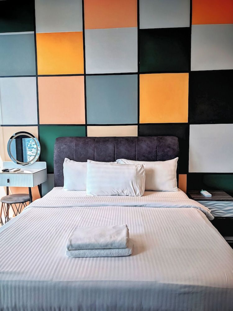 Deluxe Studio, 1 Double Bed, City View