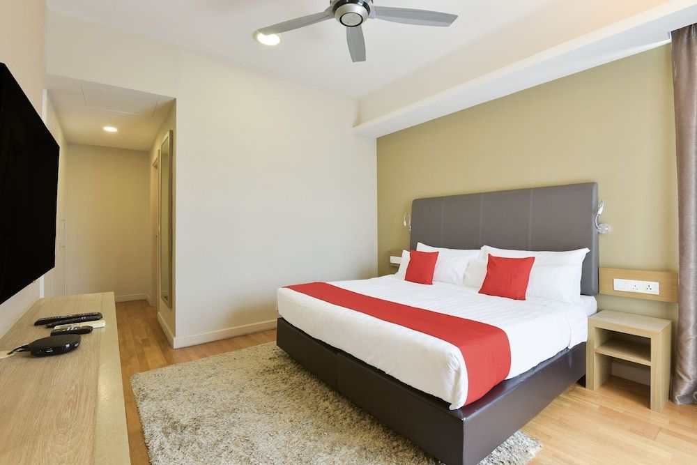 Suite, 3 Bedrooms
