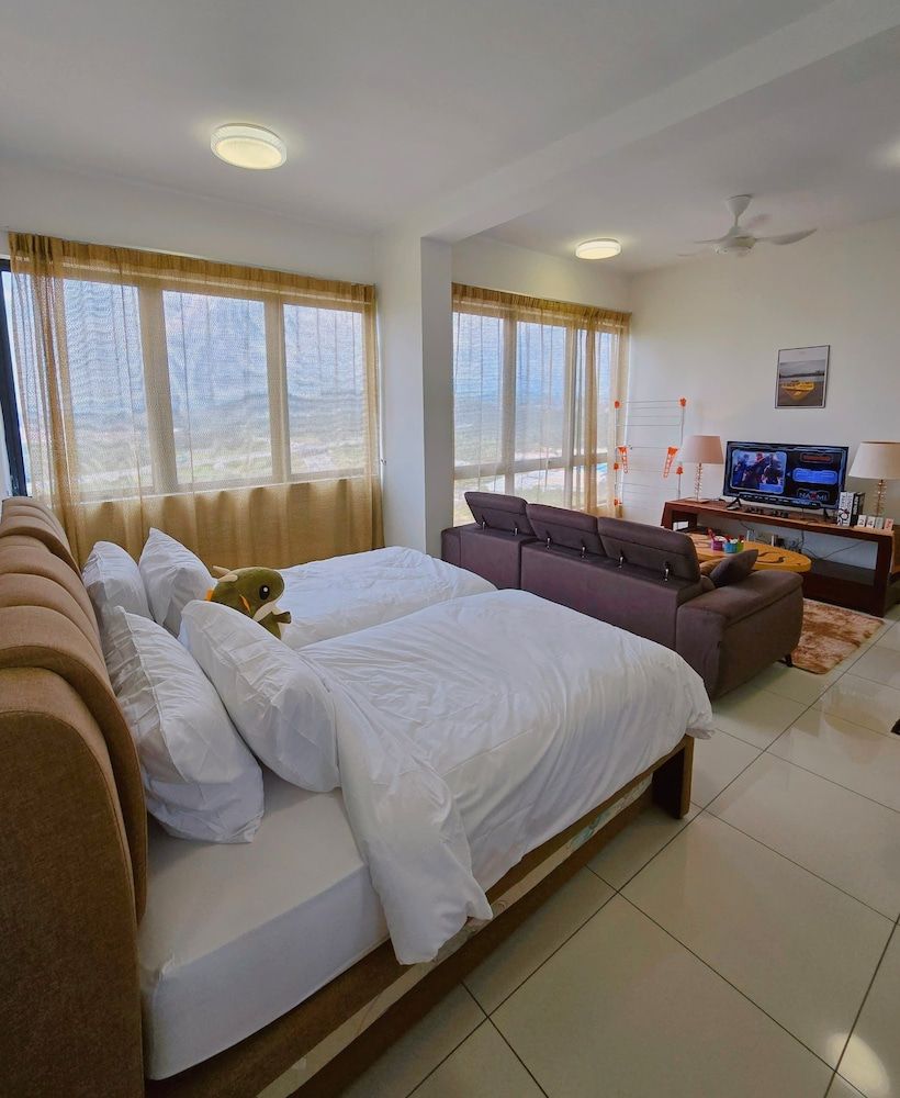 Comfy Kiara Plaza Semenyih Broga Hill Sd Comfort Apartment, City View 2