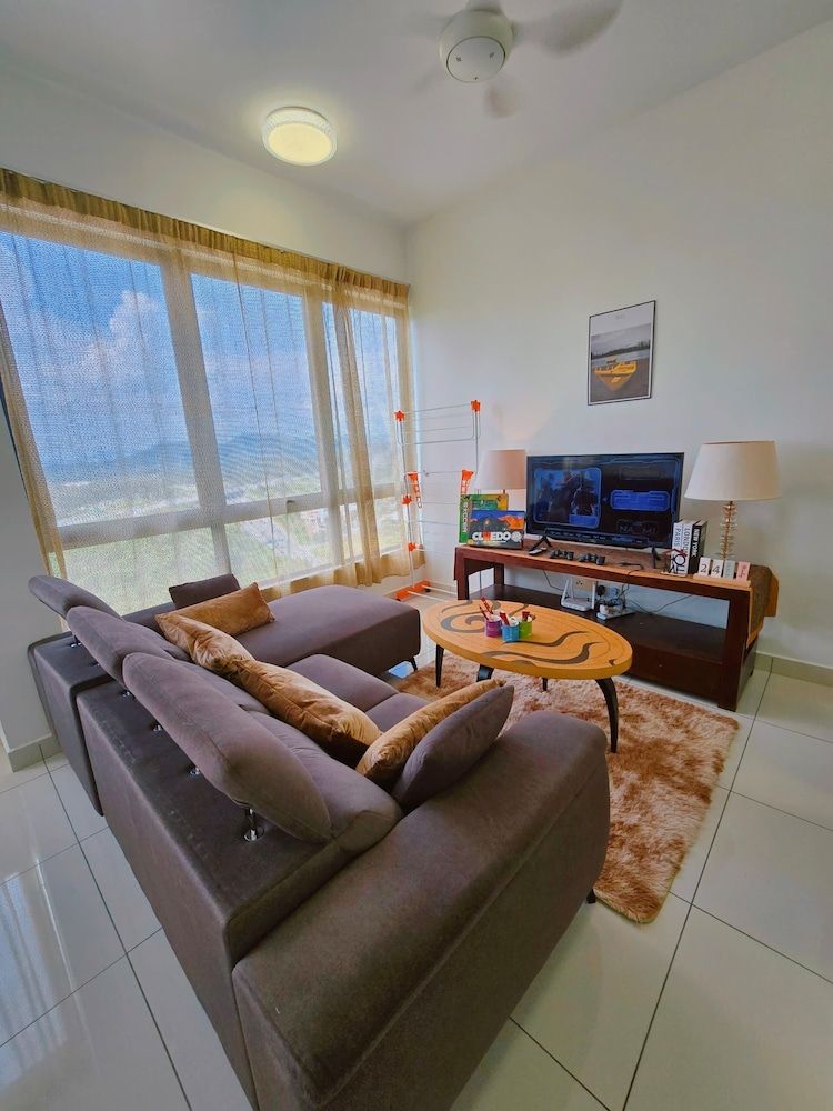 Comfy Kiara Plaza Semenyih Broga Hill Sd Comfort Apartment, City View 8