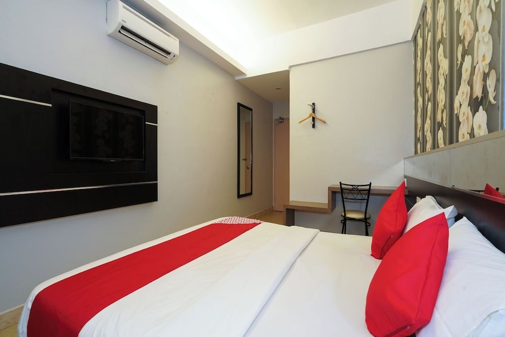 Dancenter Near Shell Jalan Iskandar Shah, Orchard Deluxe Suite 2