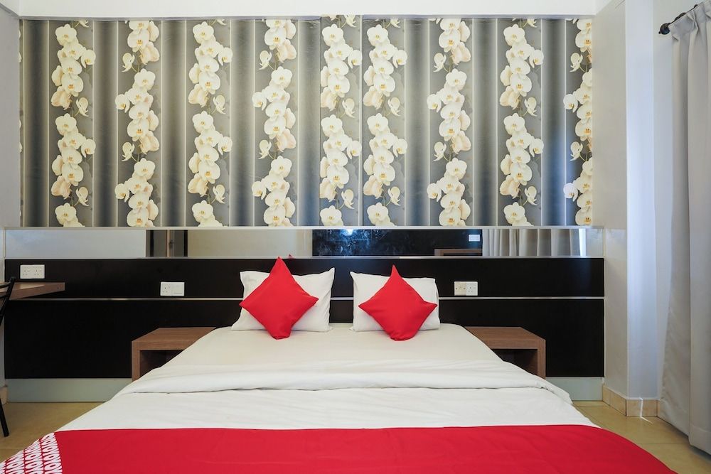 Dancenter Near Shell Jalan Iskandar Shah, Orchard Deluxe Suite 4