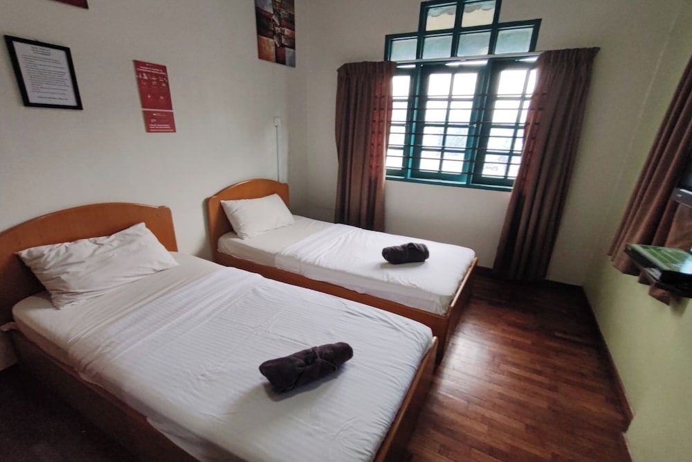 Hotel Check Inn 2 Cameron Highlands Standard Twin Room 2