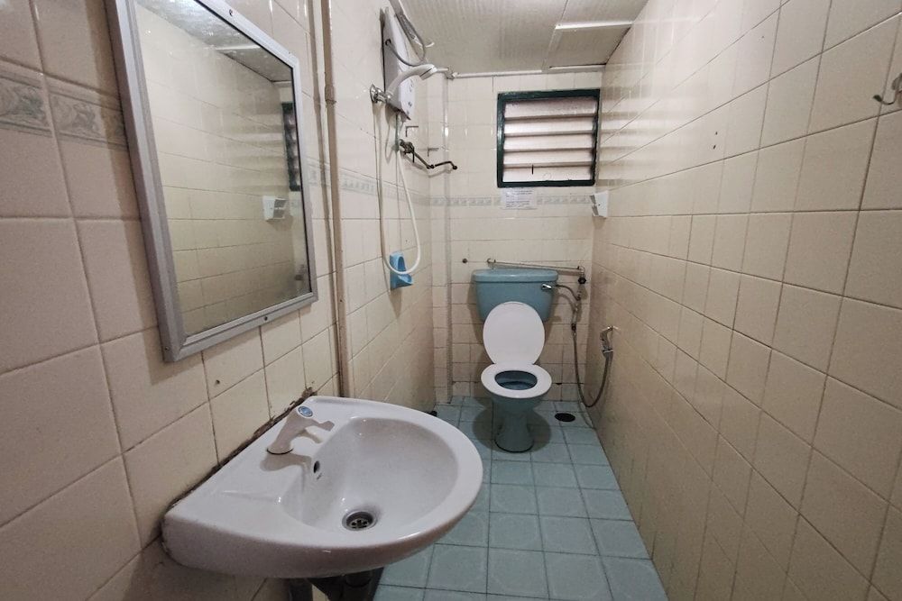Hotel Check Inn 2 Cameron Highlands Triple Room, Shared Bathroom 4