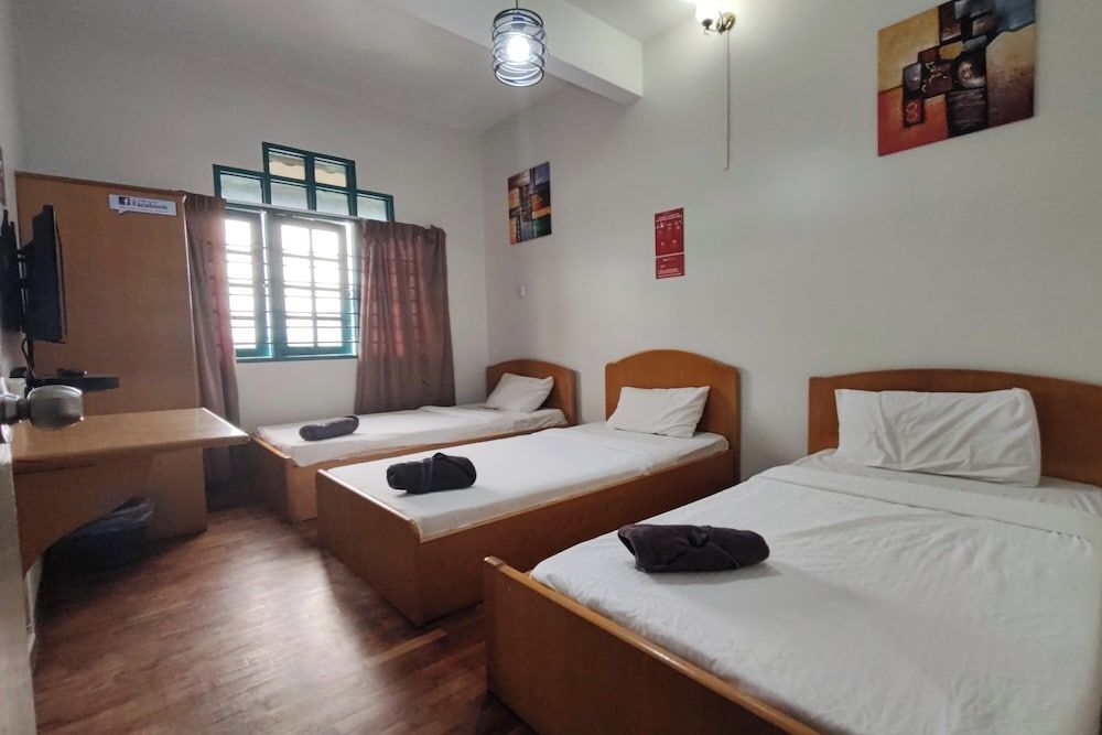 Hotel Check Inn 2 Cameron Highlands Triple Room, Shared Bathroom 3