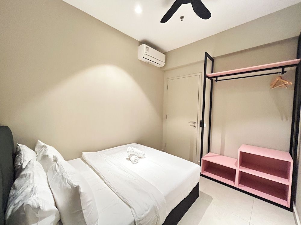 The Paxtonz by Manhattan Group Apartment, 2 Bedrooms 16