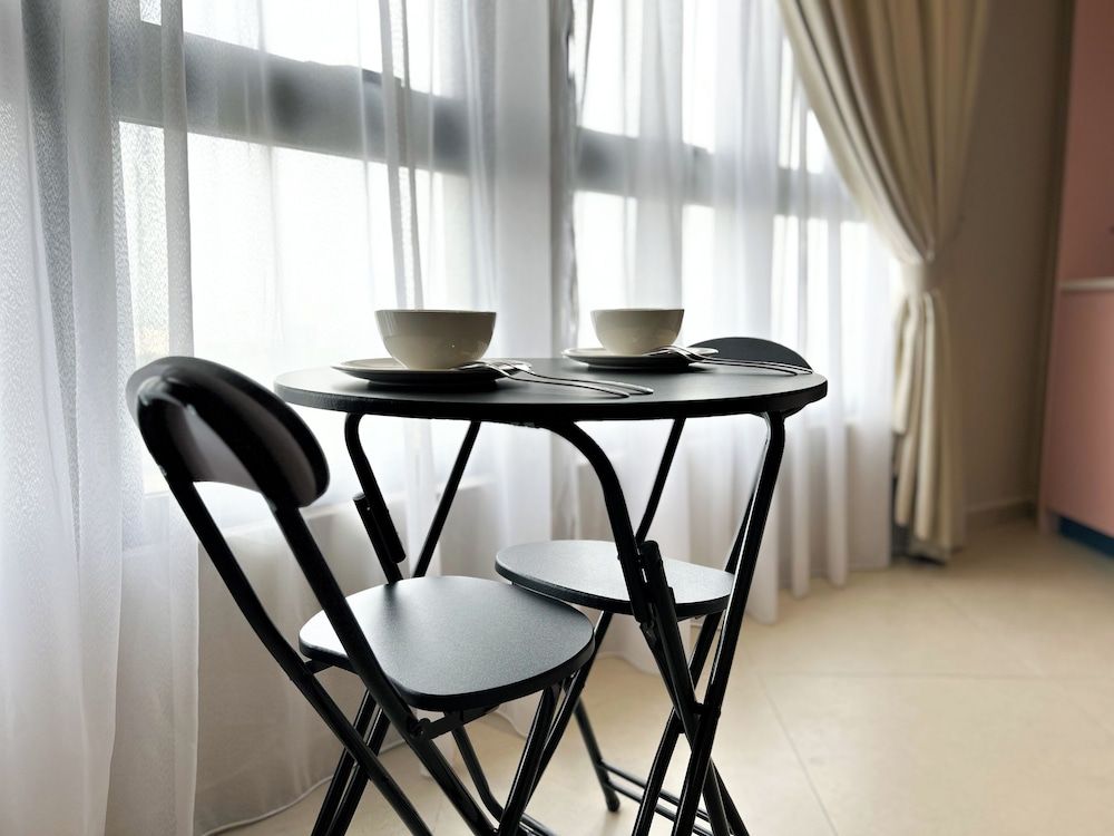 The Paxtonz by Manhattan Group Apartment, 2 Bedrooms 27