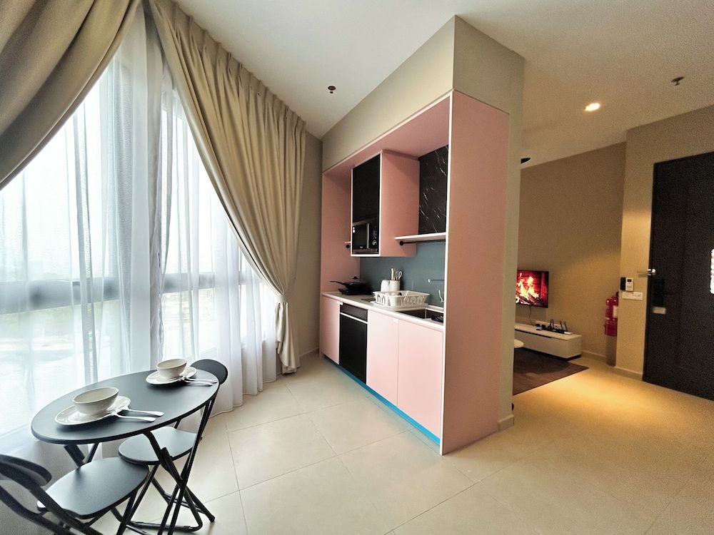 The Paxtonz by Manhattan Group Apartment, 2 Bedrooms 28