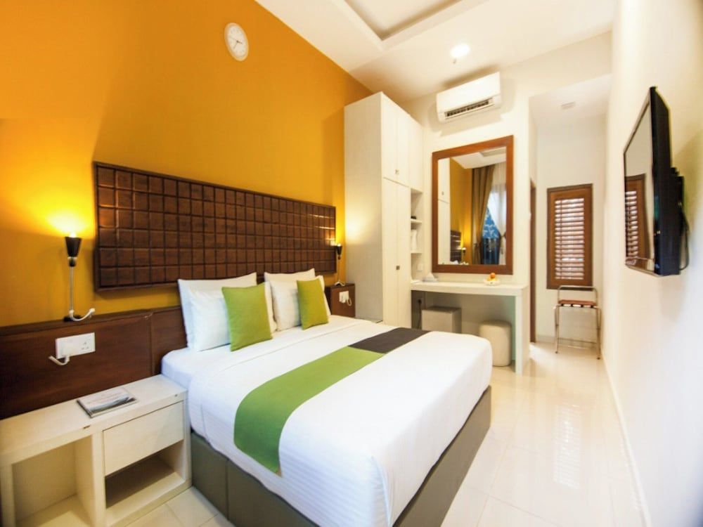 Deluxe Double Room, 1 King Bed, Balcony