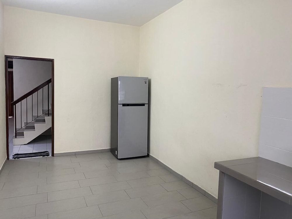 Comfortable Homestay in perai Comfort House, City View 9
