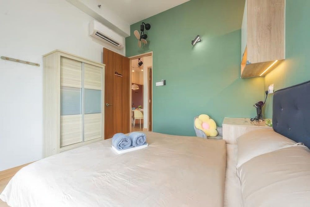 Superior Apartment, 3 Bedrooms, Balcony, City View