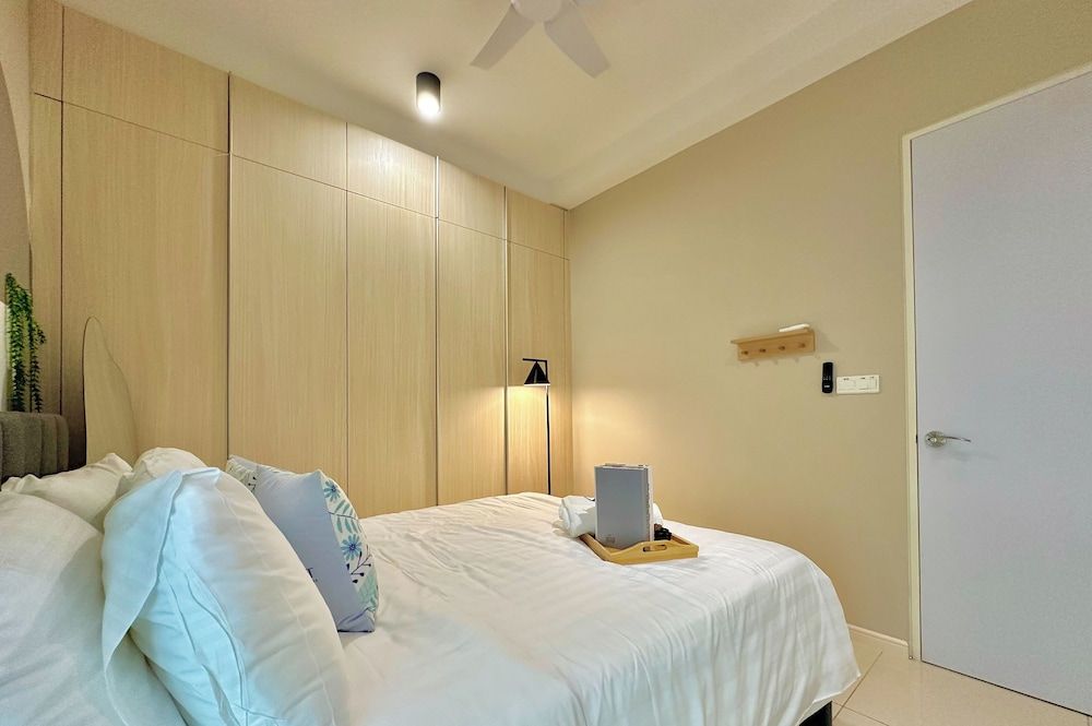 Standard Condo, 1 Bedroom, City View