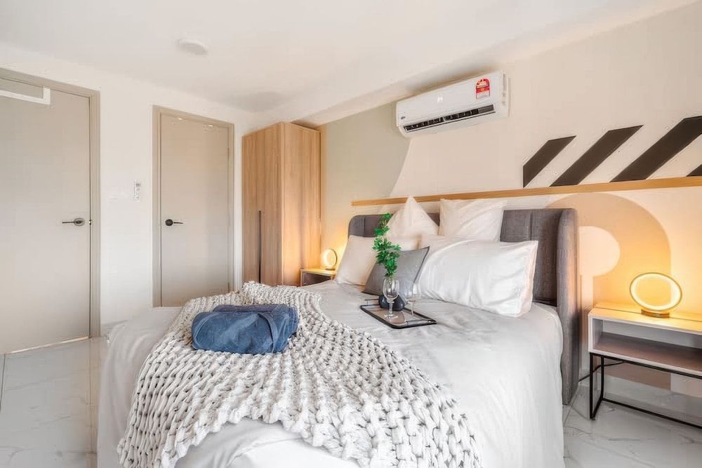 Superior Apartment, 2 Bedrooms, Balcony, City View