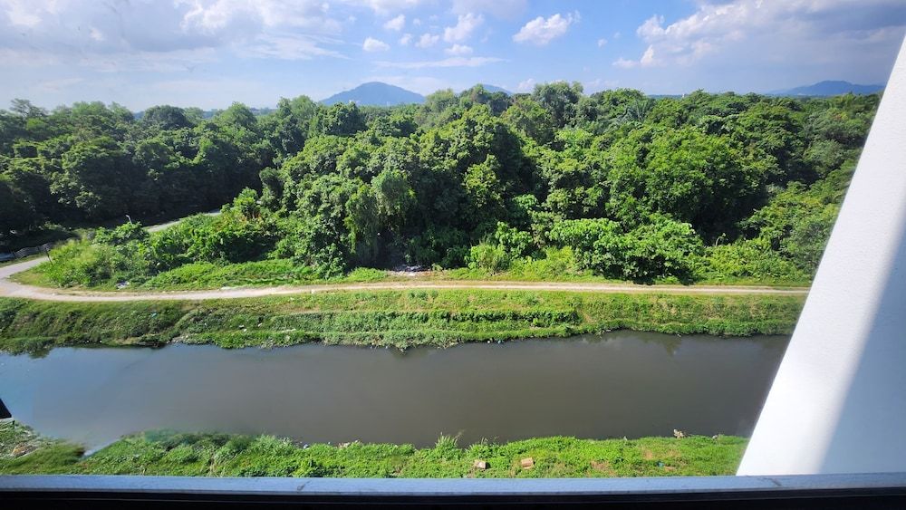 Wellesley Hotel Deluxe Twin Room, 2 Twin Beds, Non Smoking 3