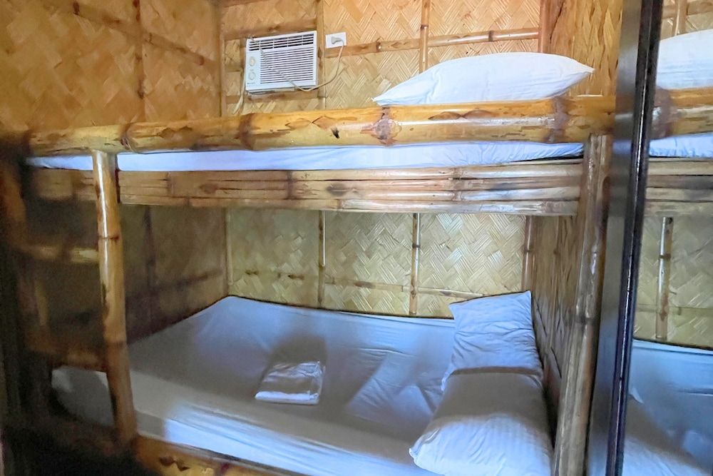 Economy Quadruple Room