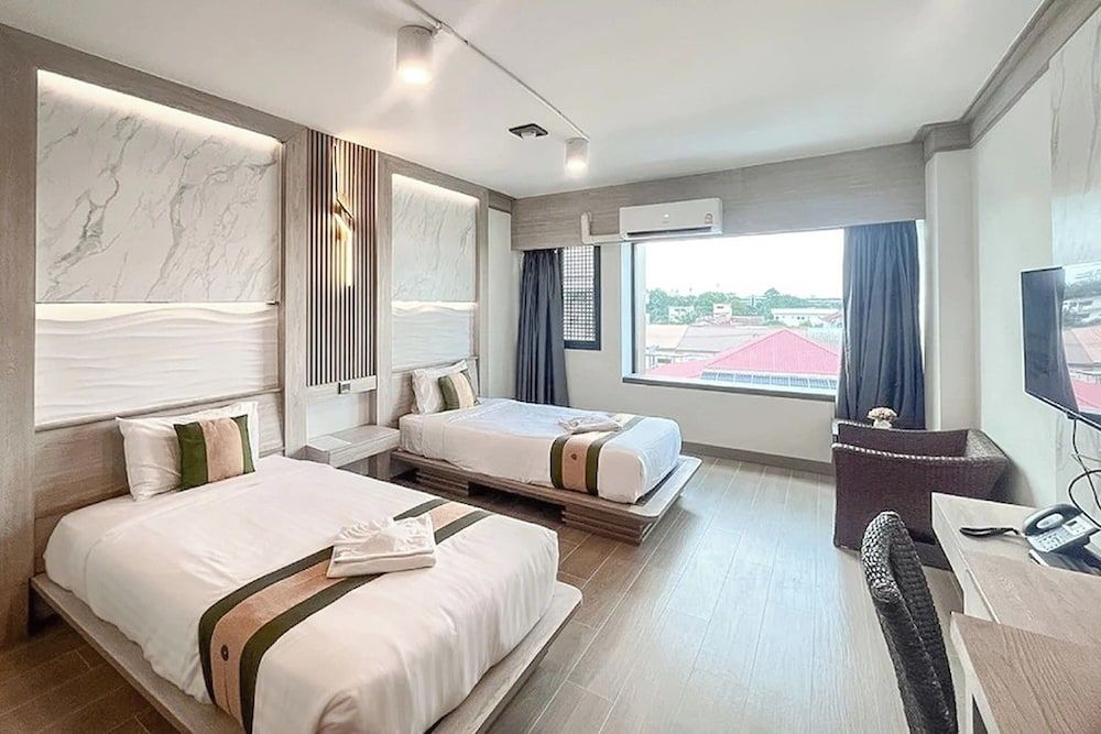 Deluxe Twin Room