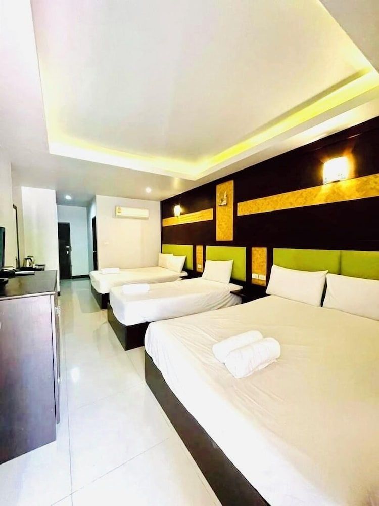 The leaf&pool hostel Family Room 2