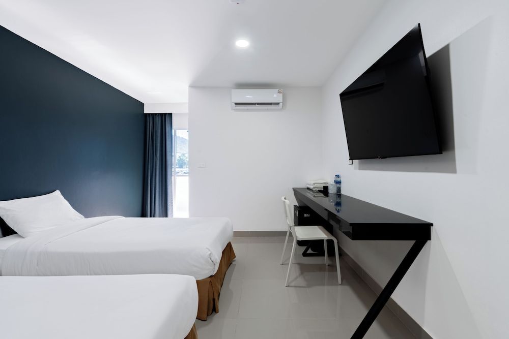 Terminal2 Hotel Phukettown Superior Twin Room
