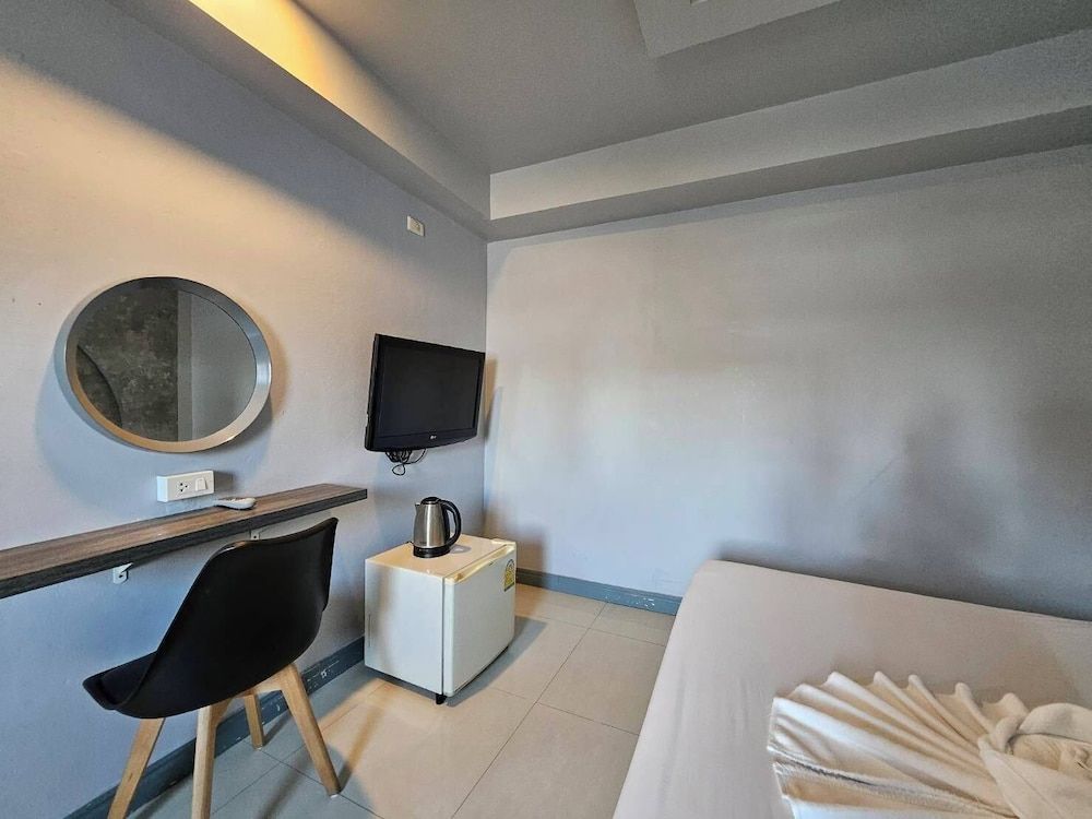 Hollywood Dannok Hotel Superior Room 18