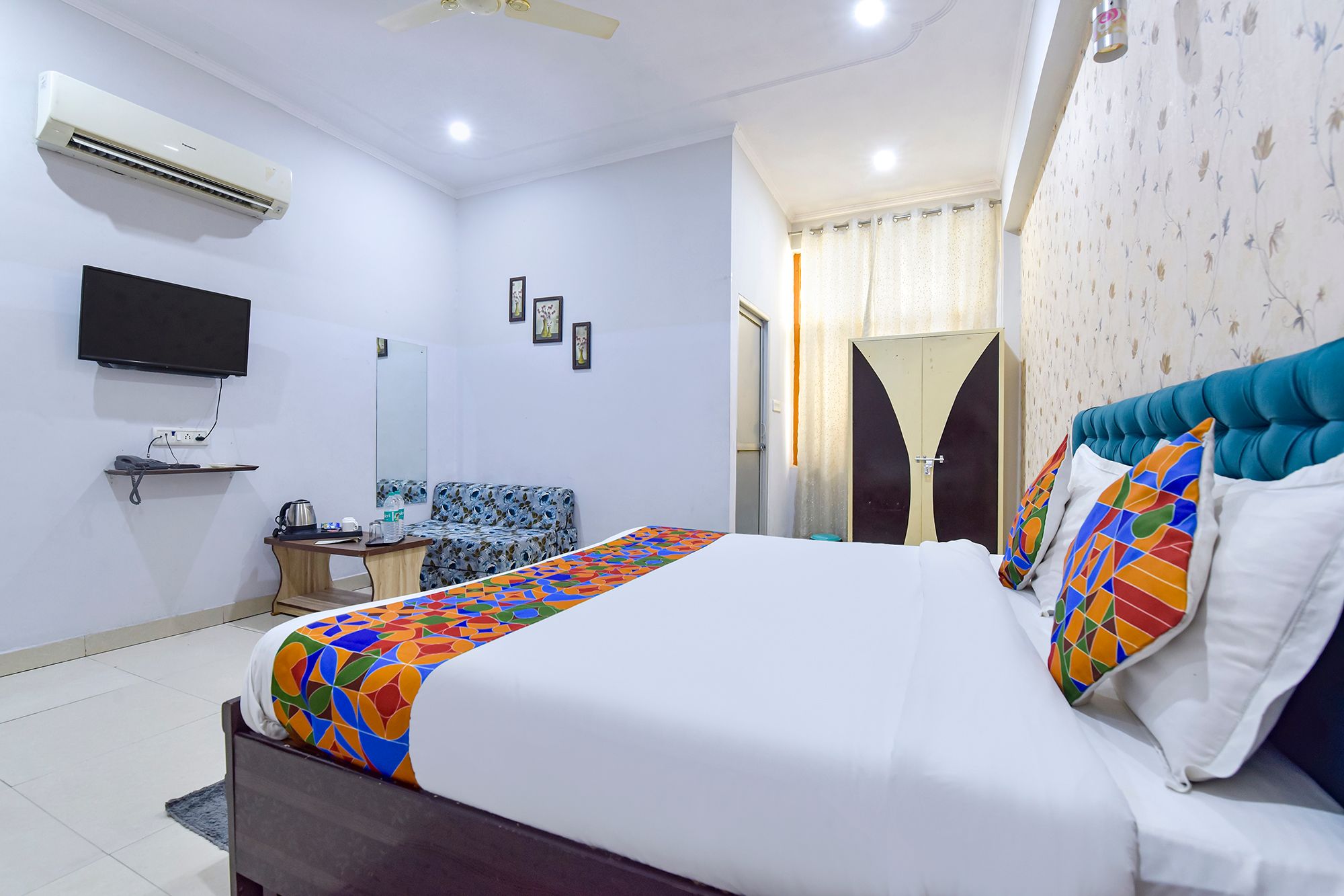 FabHotel The Nine