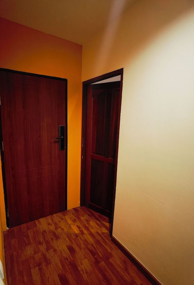 DreamStay Basic Double Room 5