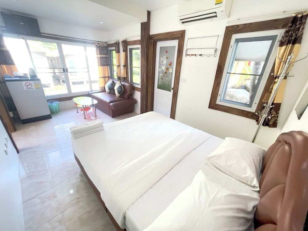 Punpoon Resort Double Room