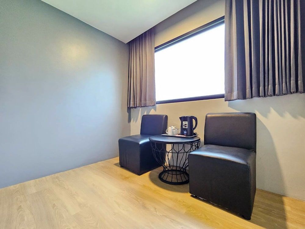 Oscar Palace Hotel & Wellness Center Superior Room, City View 27