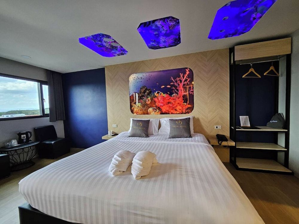 Oscar Palace Hotel & Wellness Center Superior Room, City View 12