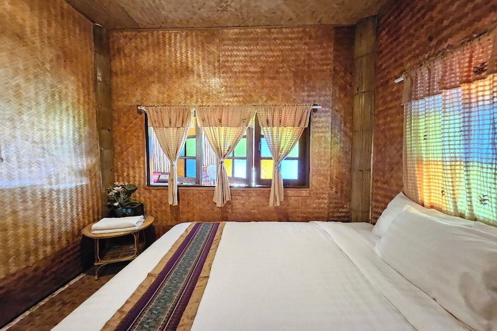 Mae Mae Home Standard Double Room 9