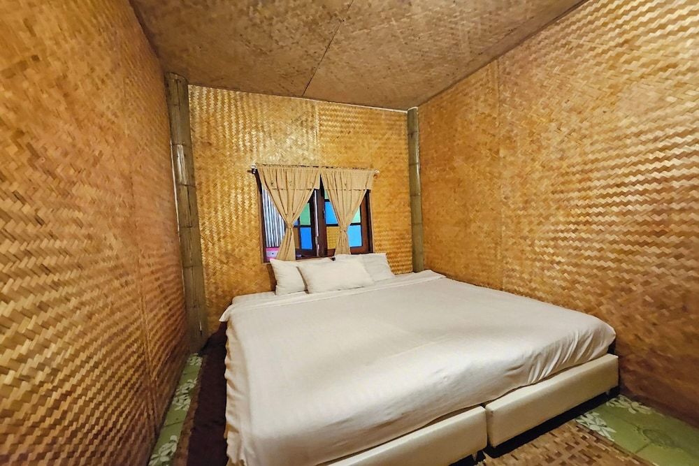 Mae Mae Home Standard Double Room 11