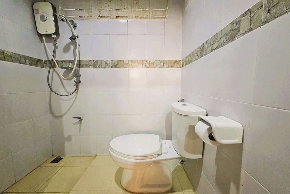 Thai Gallery Baantawai Superior Twin Room 7