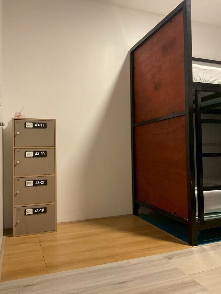 Green Gen Hotel Phuket Economy Shared Dormitory, Non Smoking, Garden View 13