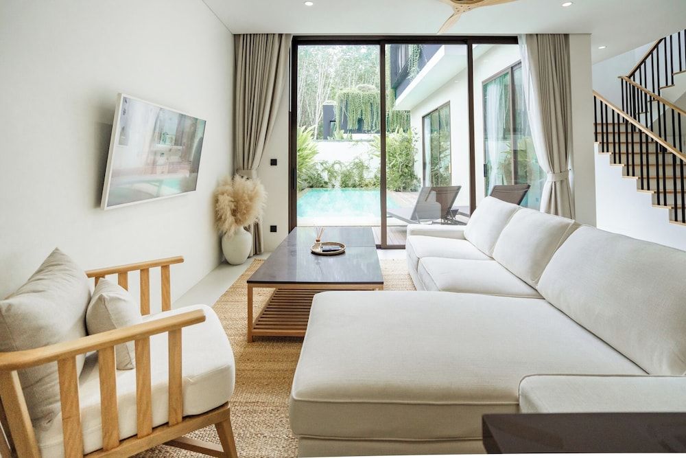 Tree O'clock Pool Villa - Phuket Deluxe Villa, Pool View 7