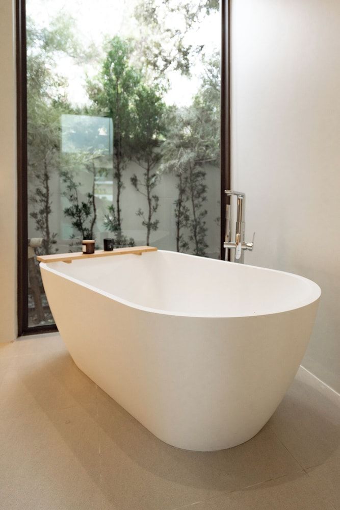 Tree O'clock Pool Villa - Phuket Luxury Villa, Pool View 8