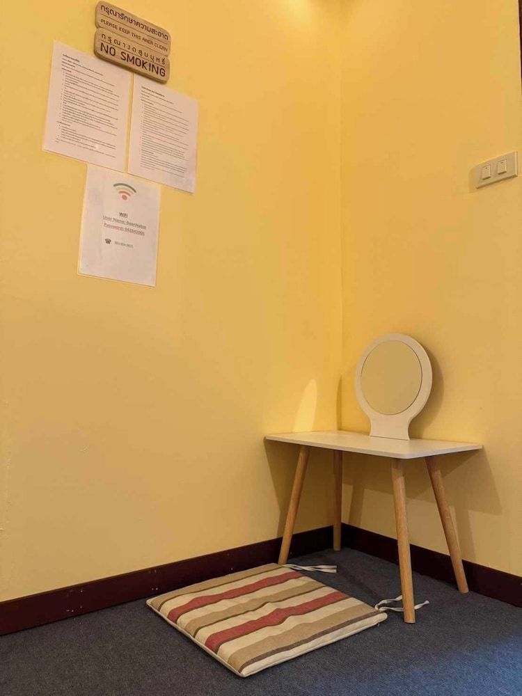 Baan Natee Comfort Double Room, 1 King Bed, Private Bathroom 17