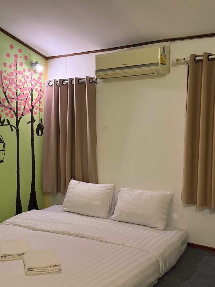 Baan Natee Basic Double Room, 1 King Bed 20