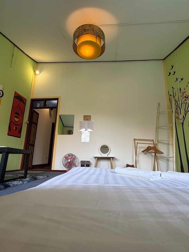 Baan Natee Basic Double Room, 1 King Bed 12