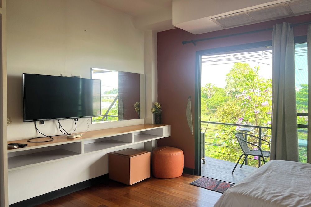 Bkl Pool Villa Pattaya Family Room 7