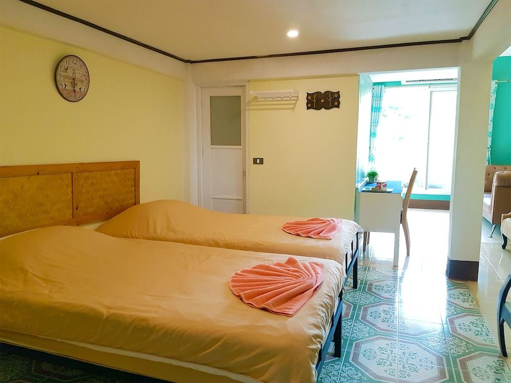 Vintage 2 bedrooms
