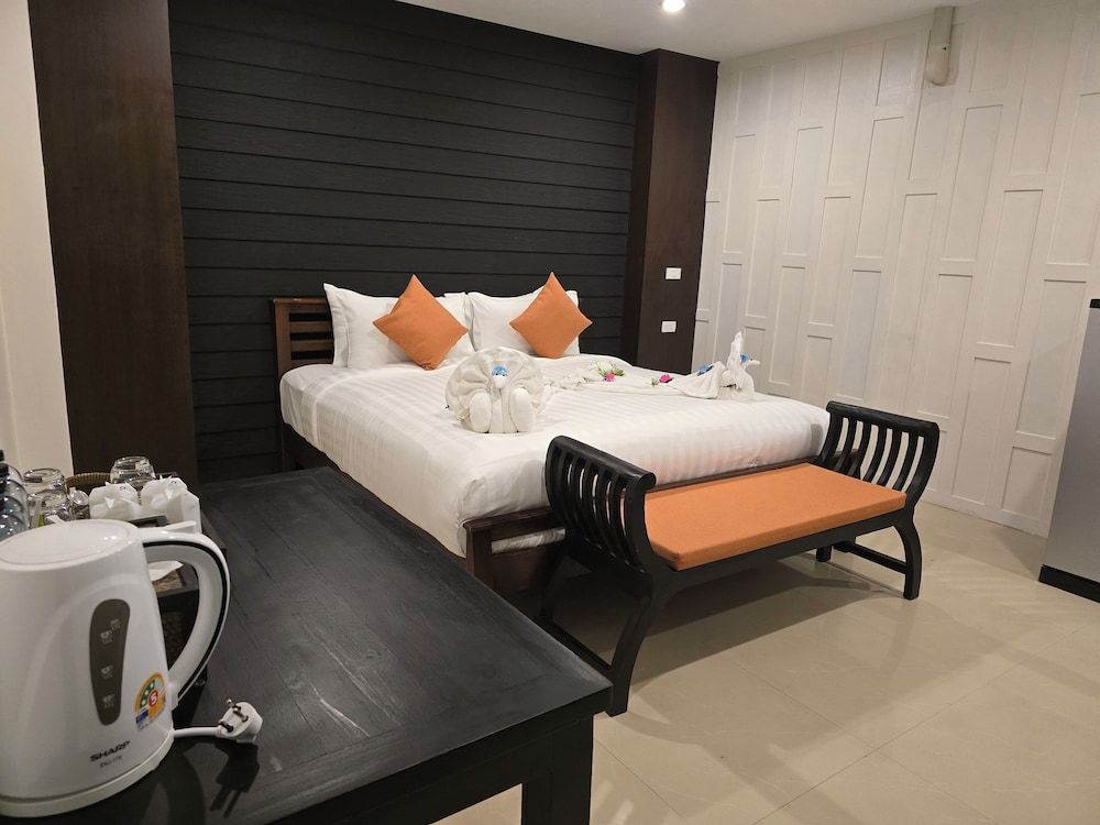 Blue Palm Residence Kata Family Room 3