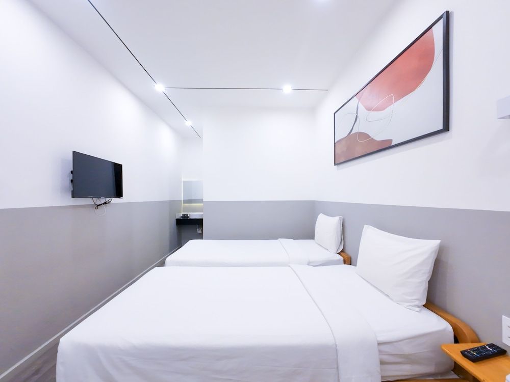 FIT Hotel Can Tho Economy Twin Room 2