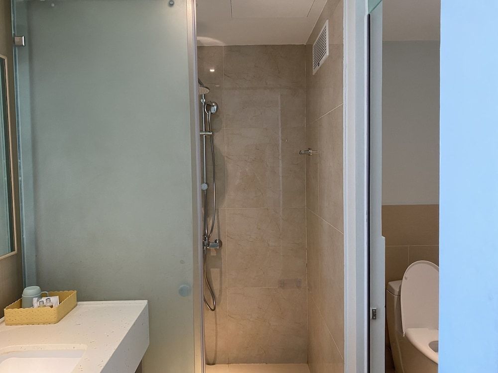 Arena Resort Luxury With Ocean View Deluxe Room, Partial Sea View 17