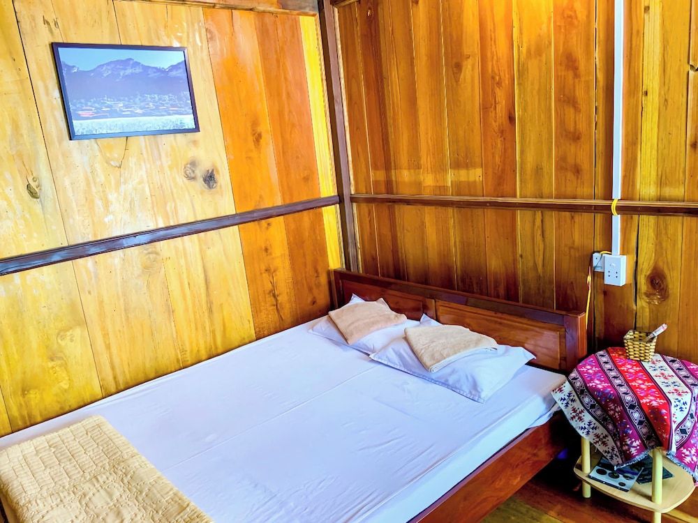 Duy Tuyen Ba Be Homestay Free BBQ Double Room 2