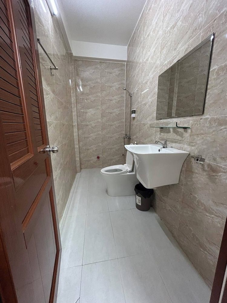 Nha Nghi 68 Basic Double Room 9