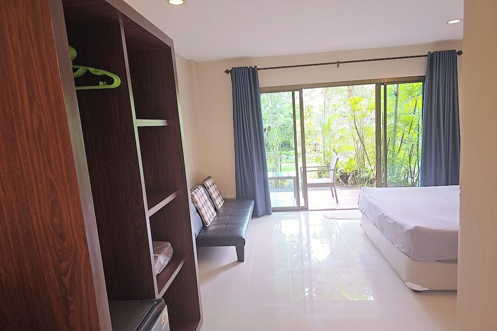 Nongthale Mountain View Double Room, Balcony 4